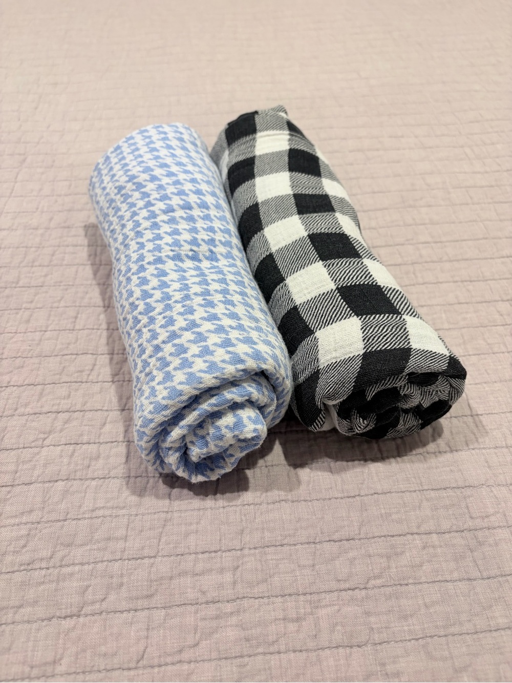 Hudson Baby Muslin Swaddle Blanket Bundle Buffalo Plaid & Blue Houndstooth 46x46